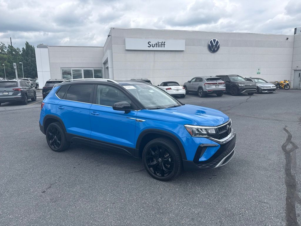 2024 Volkswagen Taos SE FWD