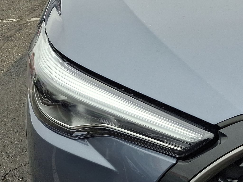 Thumbnail: 2023 Toyota Corolla Cross - 9