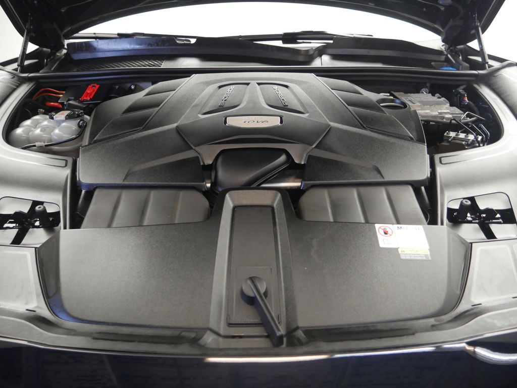 Thumbnail: 2023 Porsche Cayenne - 12