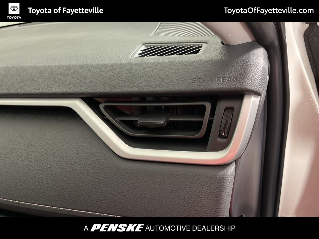 Thumbnail: 2025 Toyota RAV4 - 10