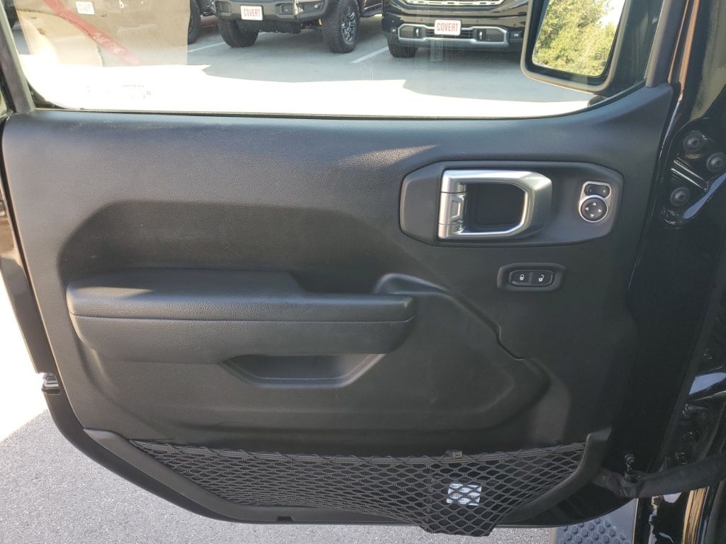 Used Car 2022 Jeep Wrangler  Unlimited Willys For Sale Under $30,000 In Austin, Texas