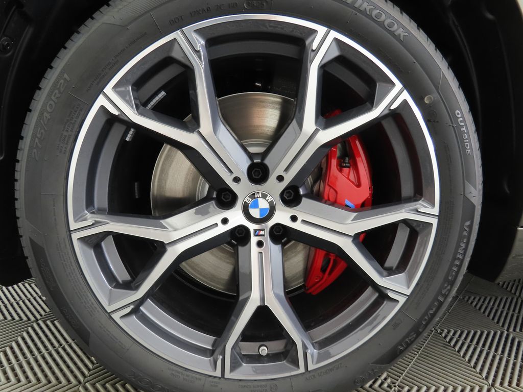 Thumbnail: 2026 BMW X5 - 30