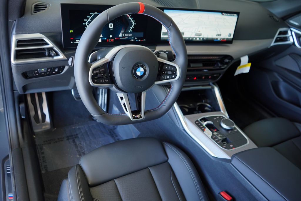 Thumbnail: 2026 BMW 4 Series - 13