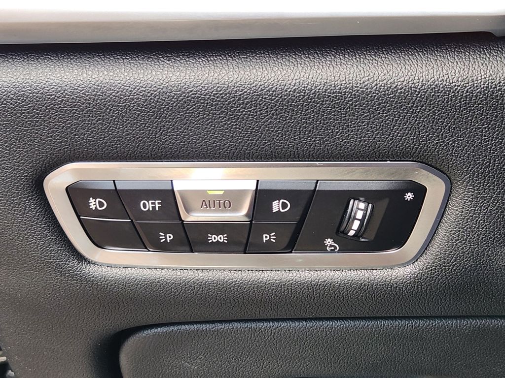 2021 BMW X7 M50i - Photo 12