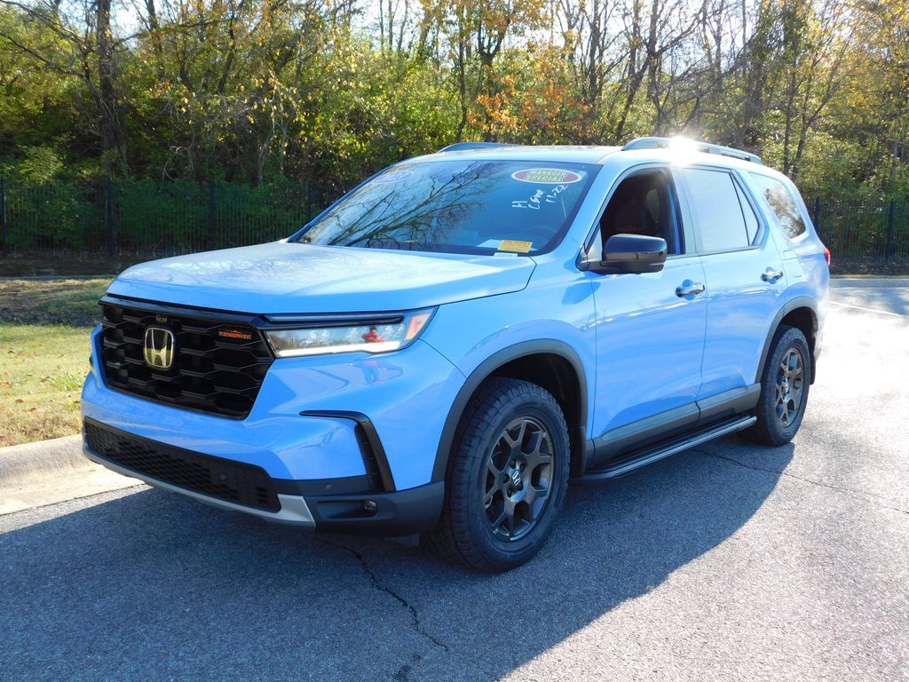 2023 Honda Pilot TrailSport -
                Fayetteville, AR