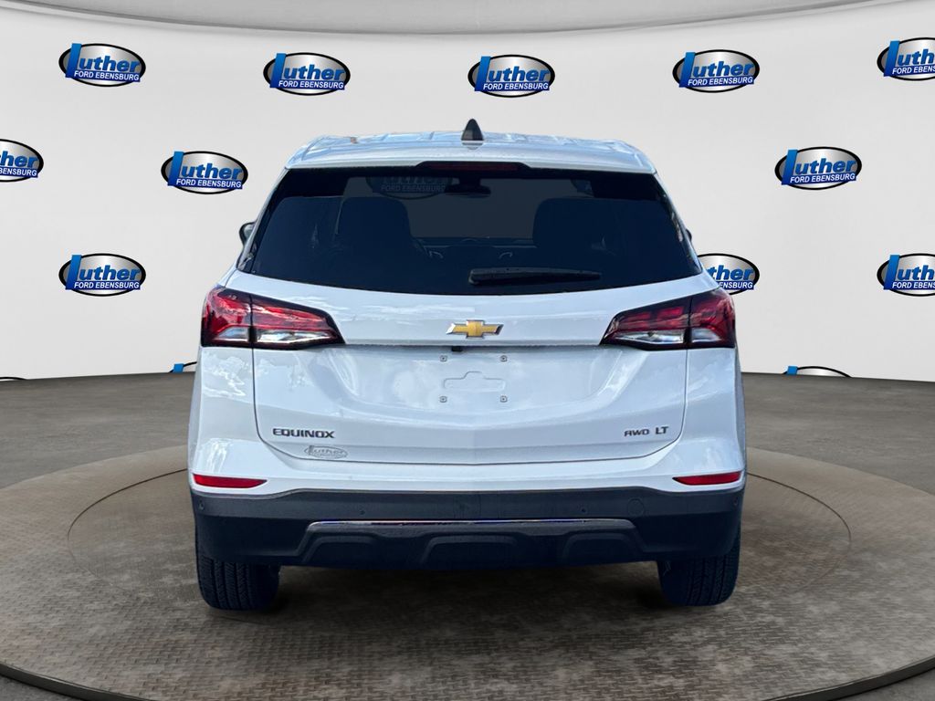 2024 Chevrolet Equinox LT - 3