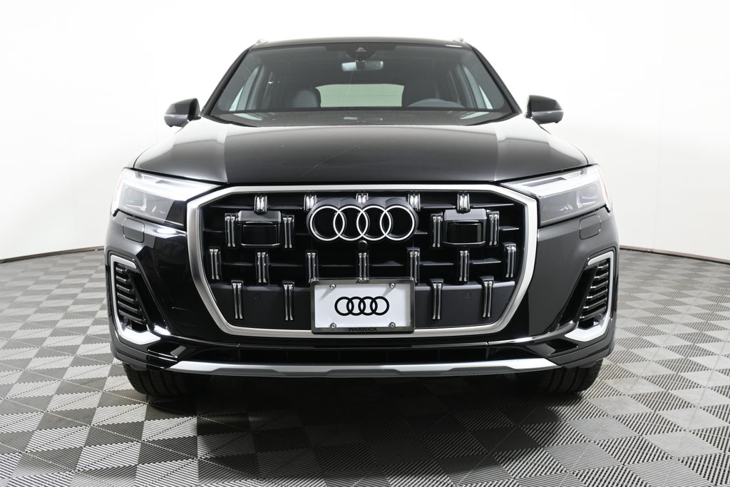 2025 Audi Q7  9