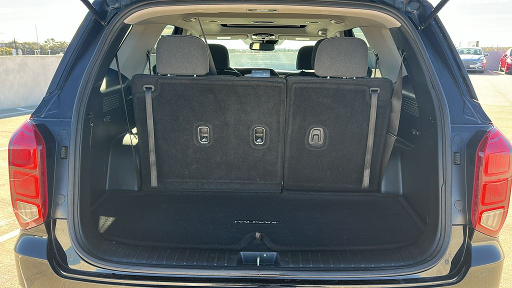 2022 Hyundai Palisade SEL Black at North Houston Mitsubishi