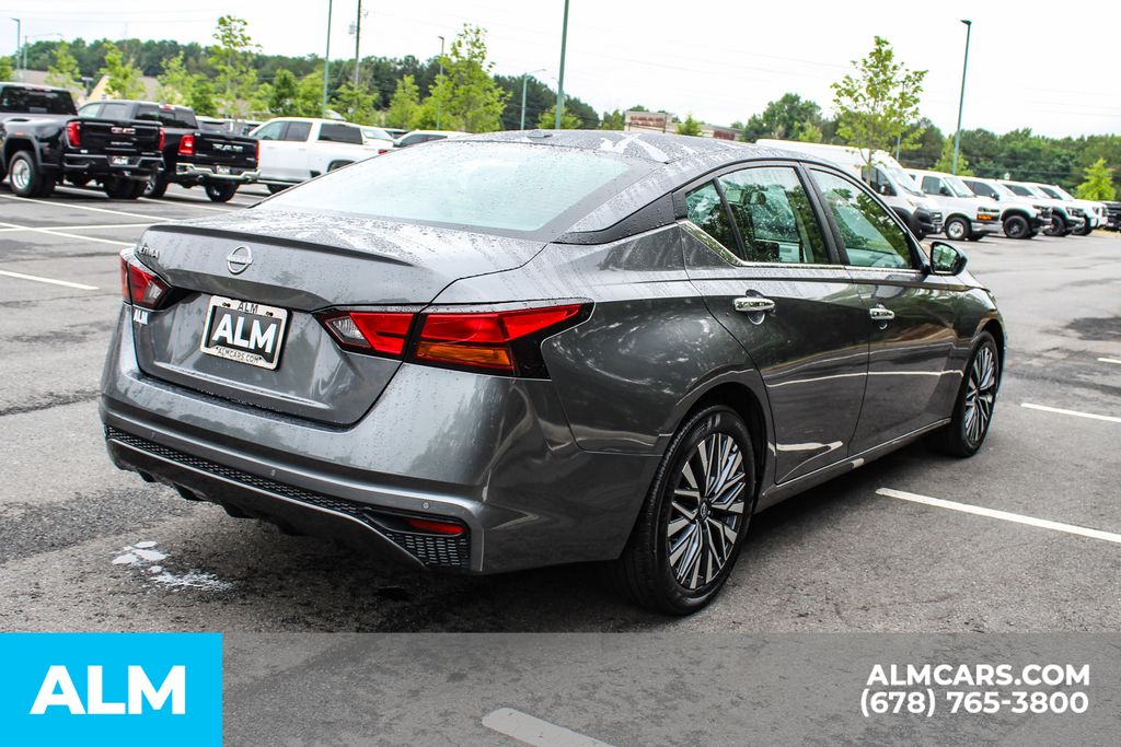 Used 2025 Gray Nissan 2.5 SV image 5
