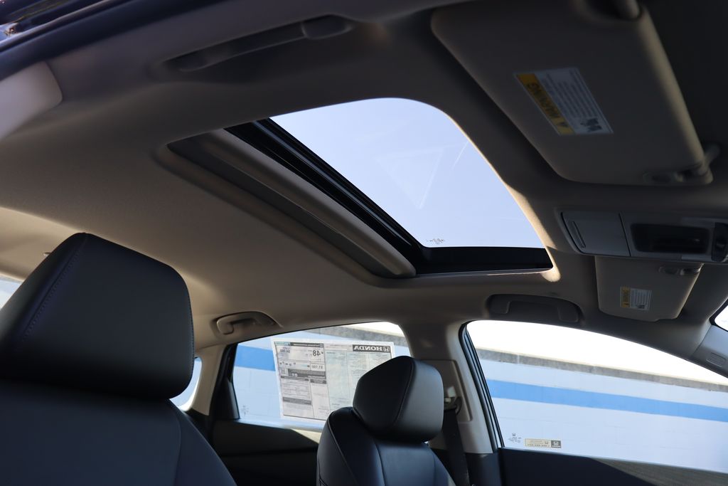 Thumbnail: 2025 Honda Accord - 26