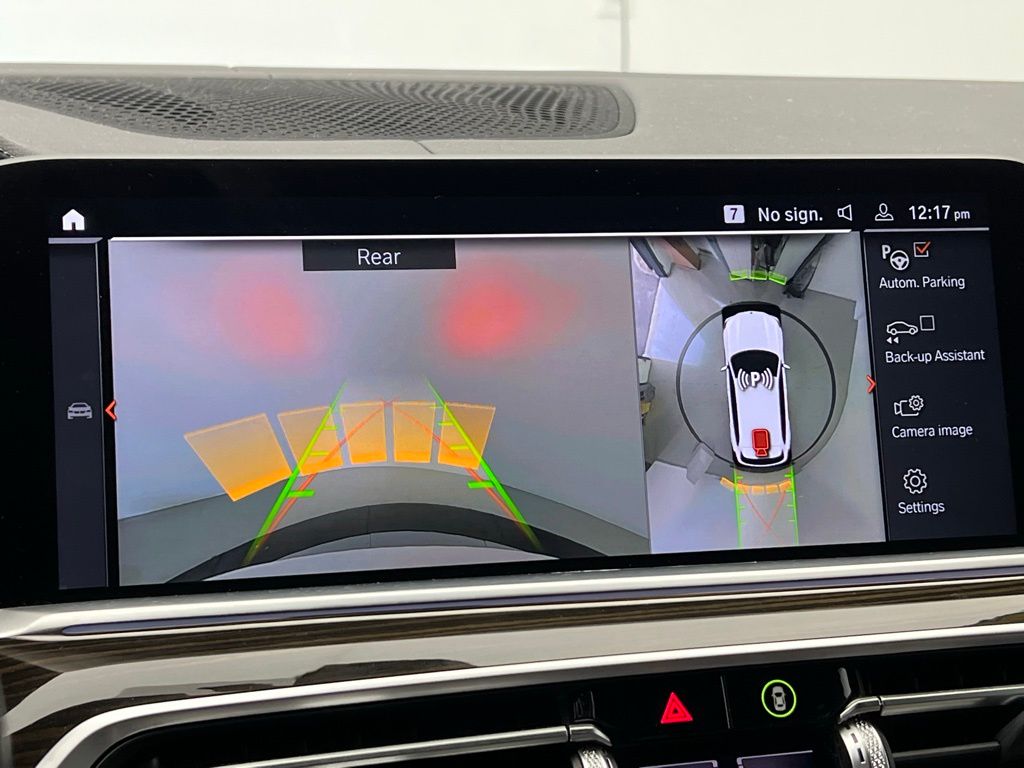 Thumbnail: 2023 BMW X5 - 15