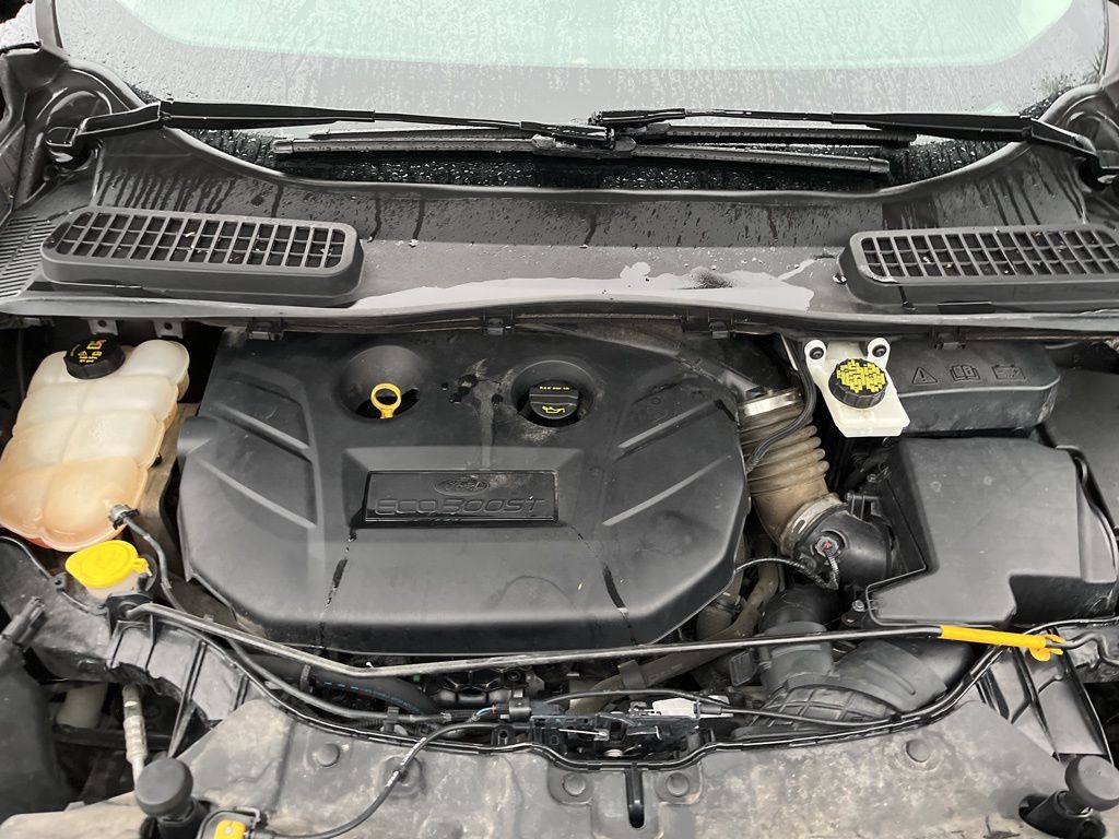 2016 Ford Escape SE 13