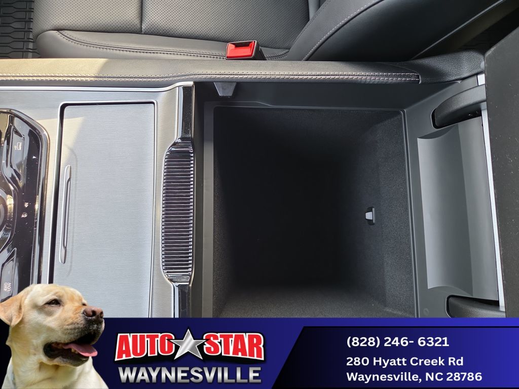 new 2026 Jeep Grand Wagoneer car, priced at $79,678