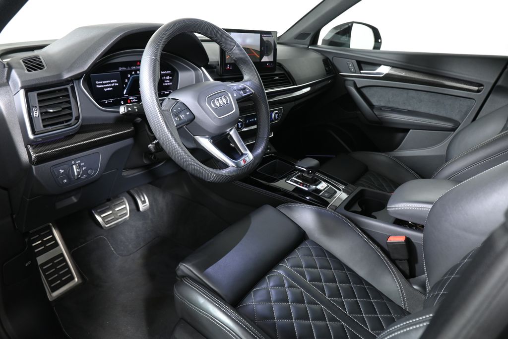 Thumbnail: 2025 Audi SQ5 - 14