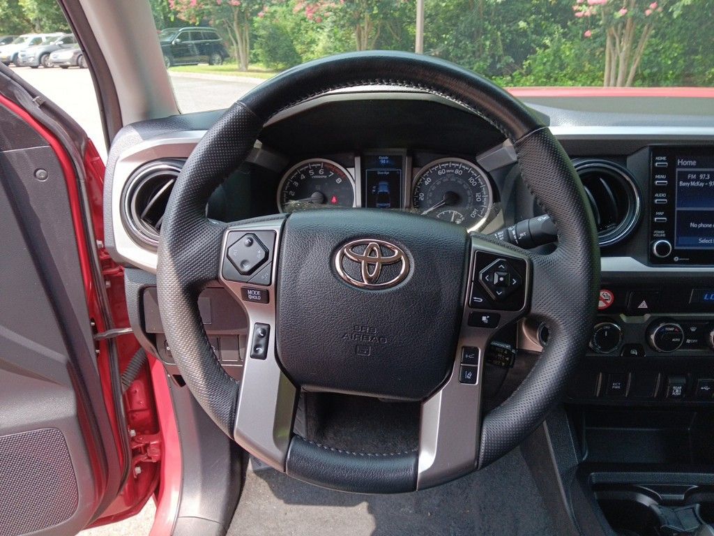 2023 Toyota Tacoma TRD Off-Road 28