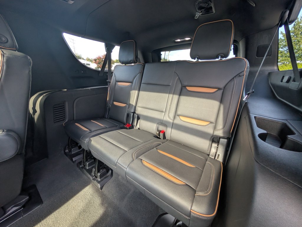 Used 2024 Black GMC AT4 image 28