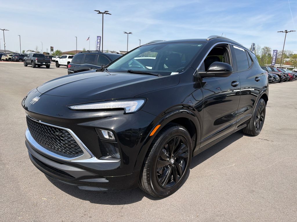 2024 Buick Encore GX Sport Touring's photo