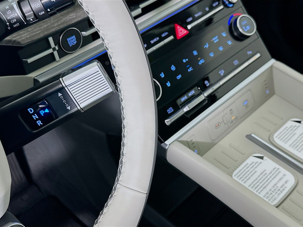 Thumbnail: 2026 Hyundai Santa Fe - 15