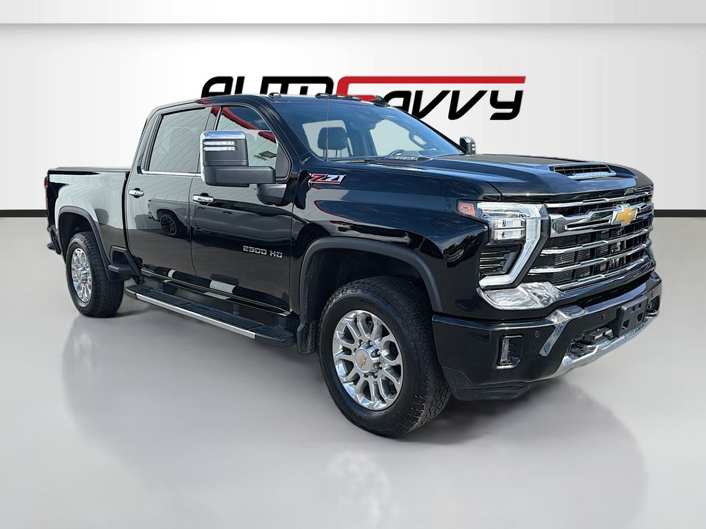 2025 Chevrolet Silverado HD LTZ 4WD Crew Cab Standard Box's photo