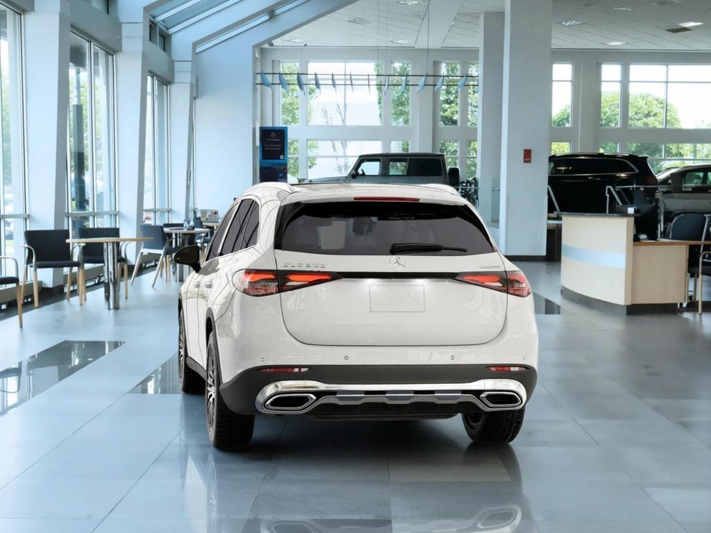 Thumbnail: 2026 Mercedes-Benz GLC - 25