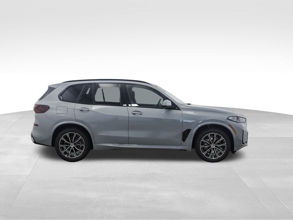 Thumbnail: 2026 BMW X5 - 6