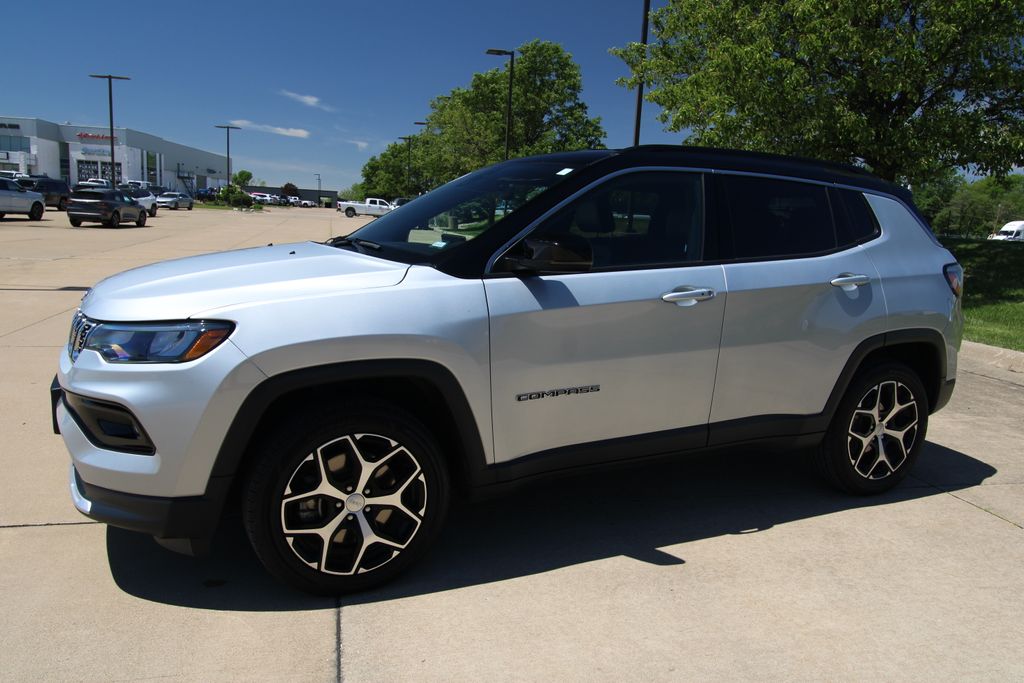 Used 2024 Jeep Compass SUV