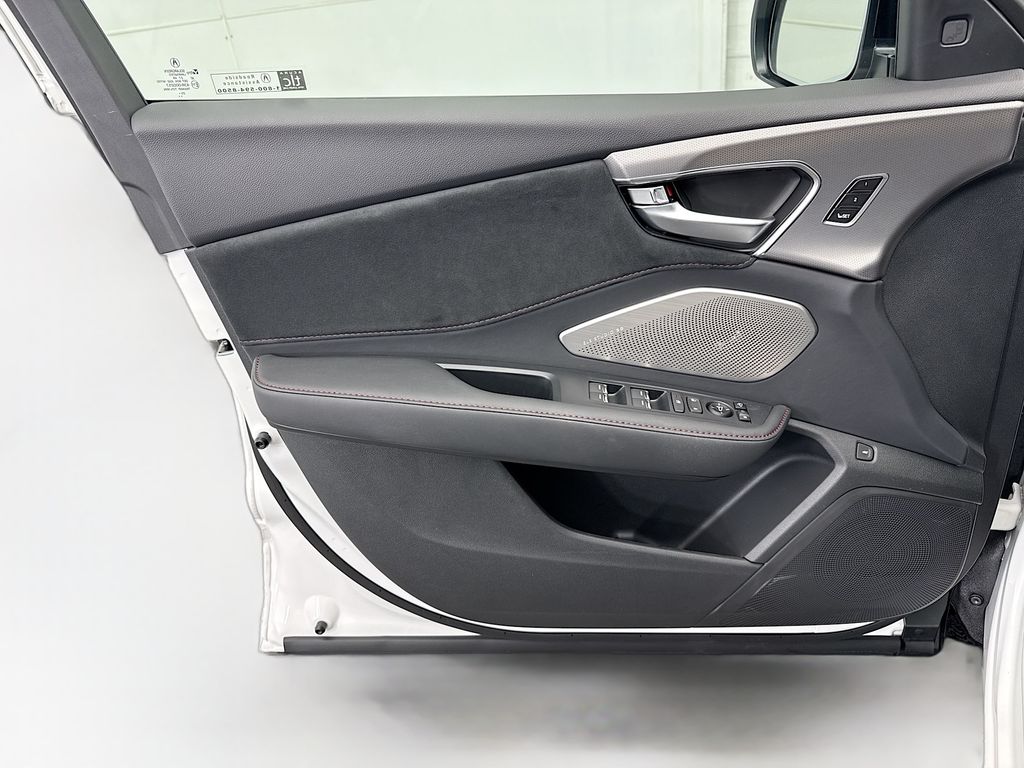 Thumbnail: 2026 Acura RDX - 23