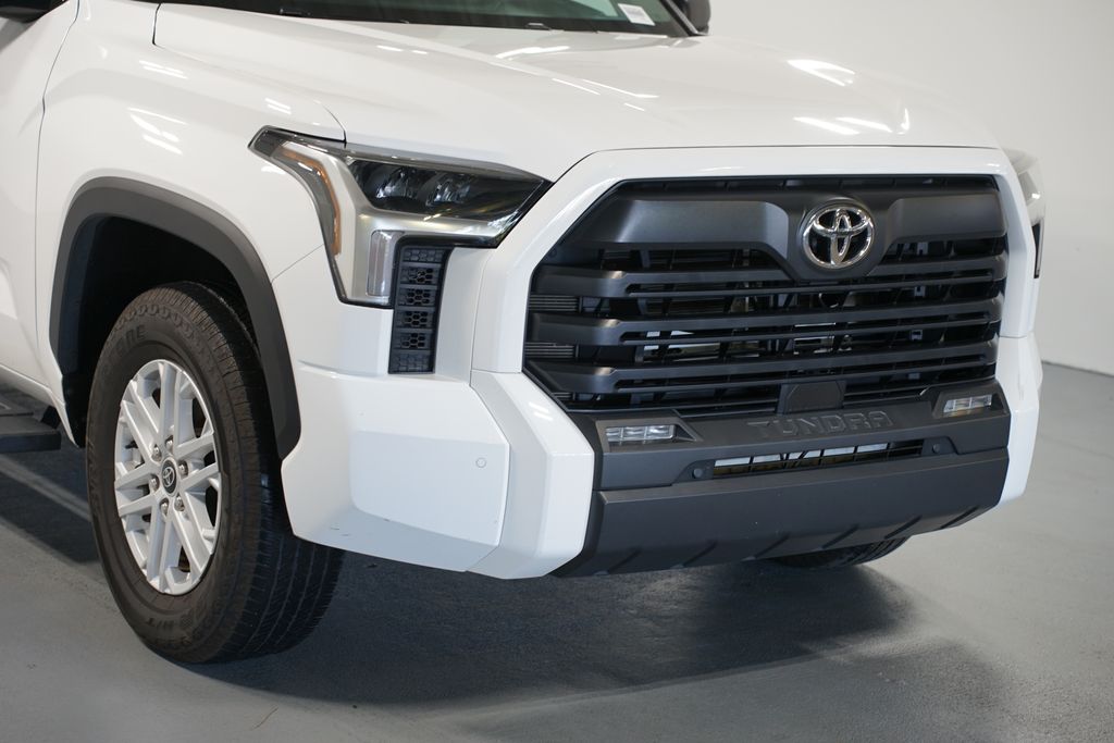 Thumbnail: 2024 Toyota Tundra - 4