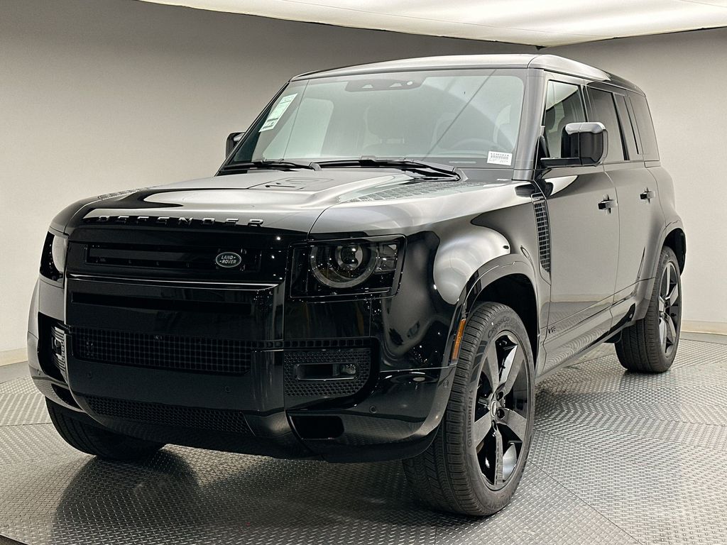 2025 Land Rover Defender 110 -
                Englewood, NJ