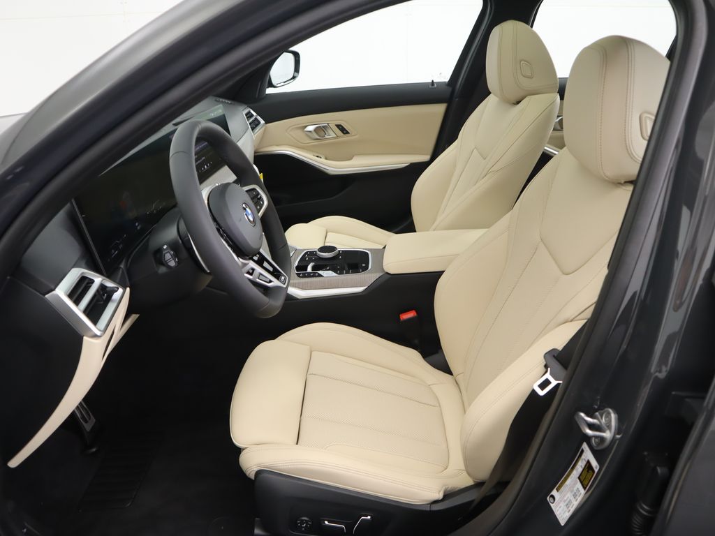 Thumbnail: 2026 BMW 3 Series - 20