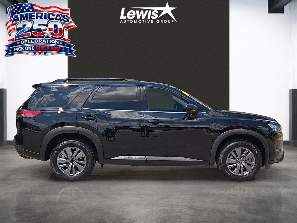 Used 2025 Nissan Pathfinder SV For Sale in Farmington, AR