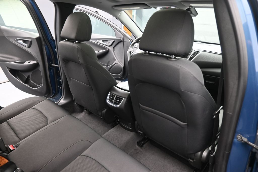 Used 2024 Chevrolet Malibu Sedan