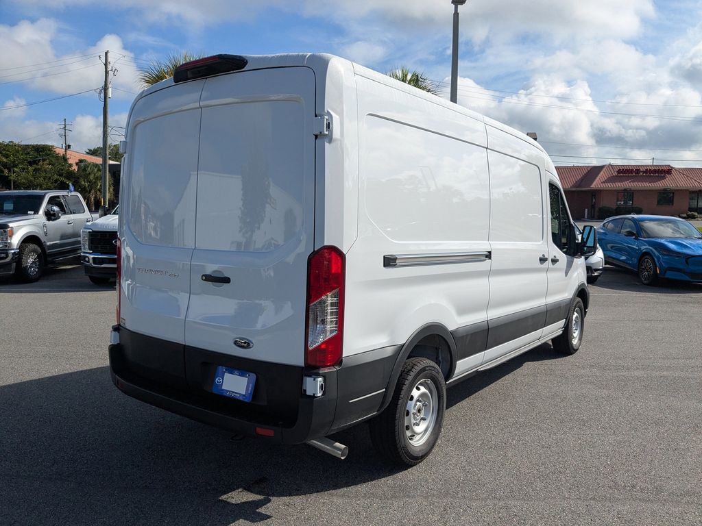 2025 Ford Transit 250