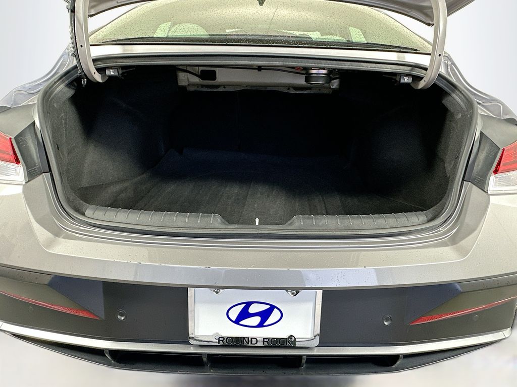 Thumbnail: 2024 Hyundai Elantra - 27