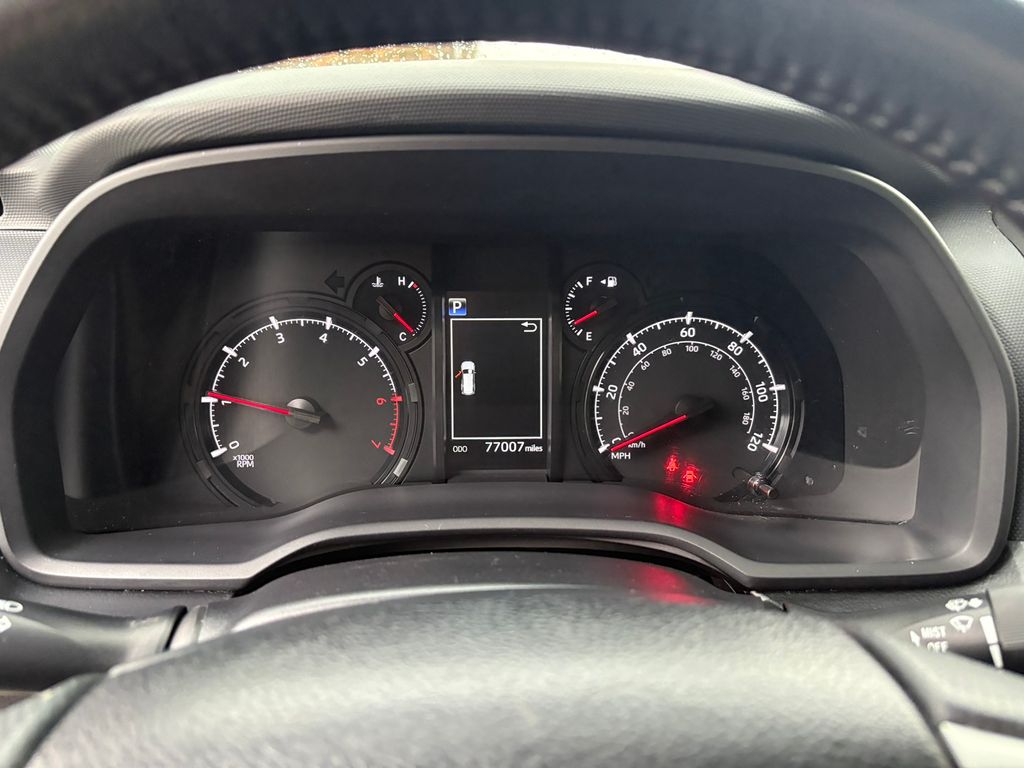 2022 Toyota 4Runner SR5