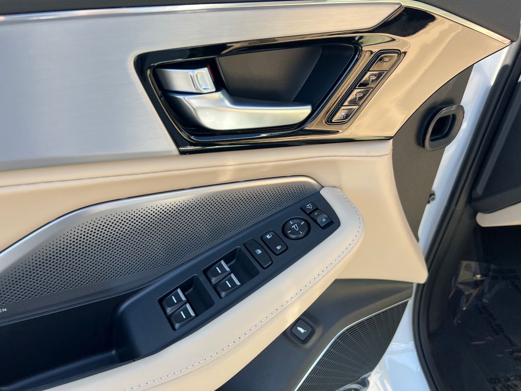 Thumbnail: 2026 Acura MDX - 13