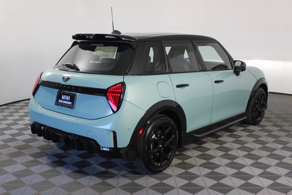 Thumbnail: 2026 MINI Cooper - 2