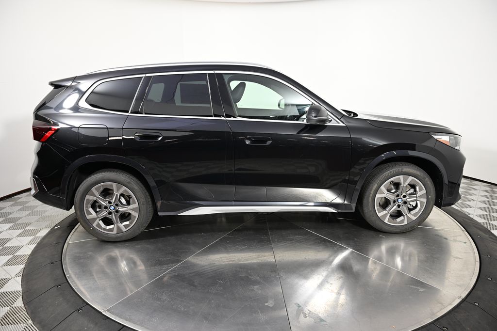 2025 BMW X1 xDrive28i 6