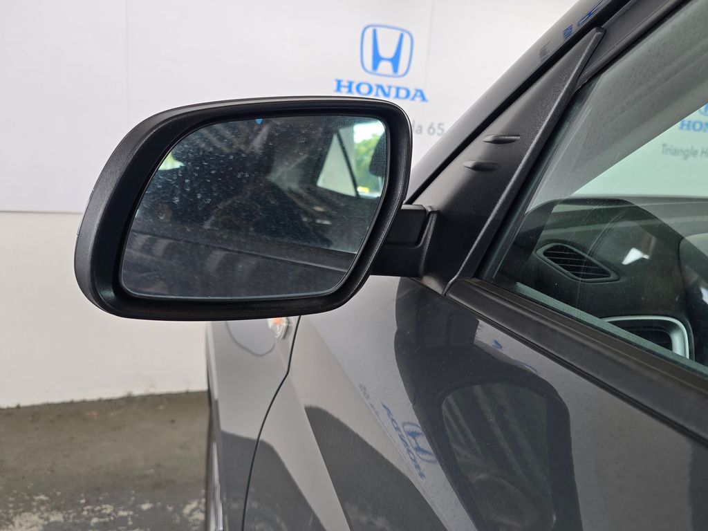 Thumbnail: 2025 Hyundai Venue - 20