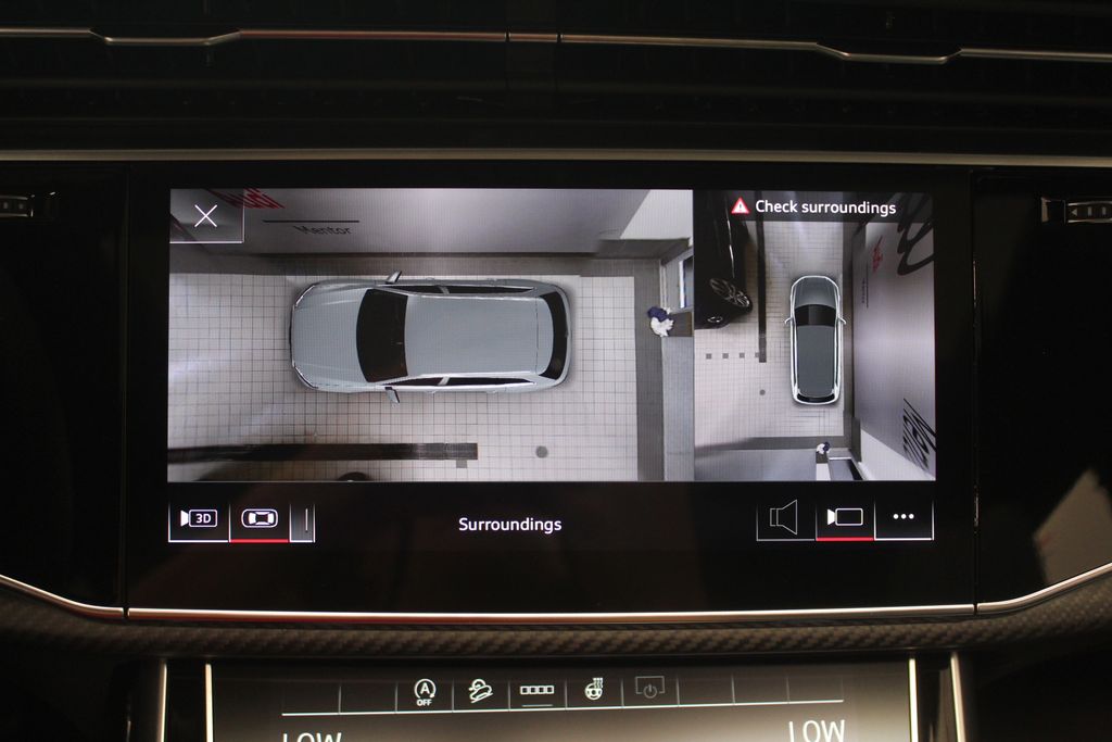 Thumbnail: 2026 Audi SQ7 - 22