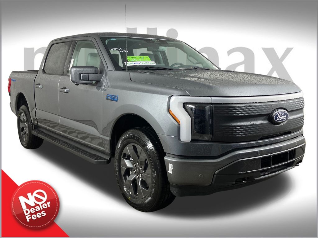 2025 Ford F-150 Lightning Flash's photo