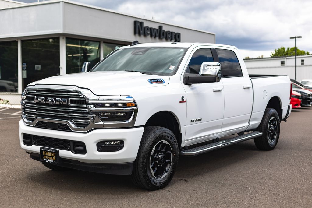 2025 Ram 3500 Laramie thumbnail 5
