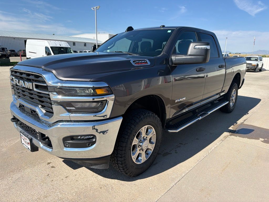 2025 RAM 2500 Big Horn Crew Cab 4WD