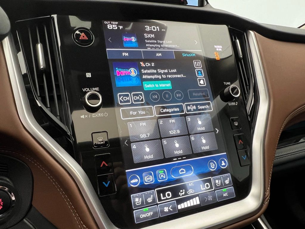 2025 Subaru Outback Touring 15