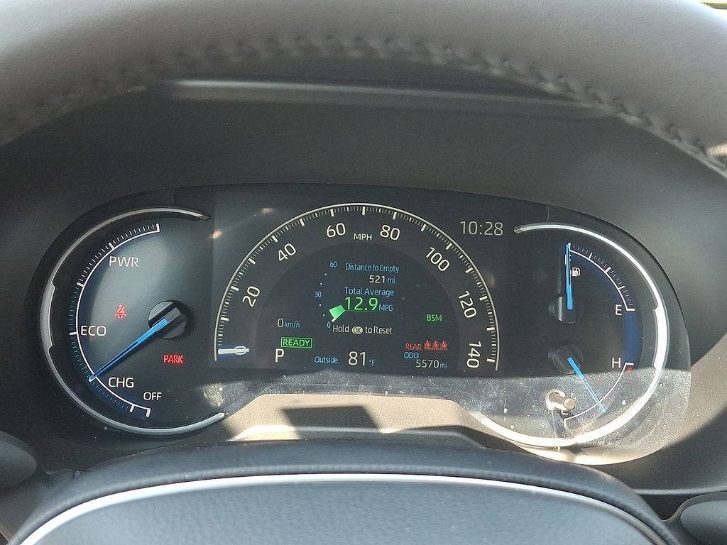 2024 Toyota RAV4 XLE 21