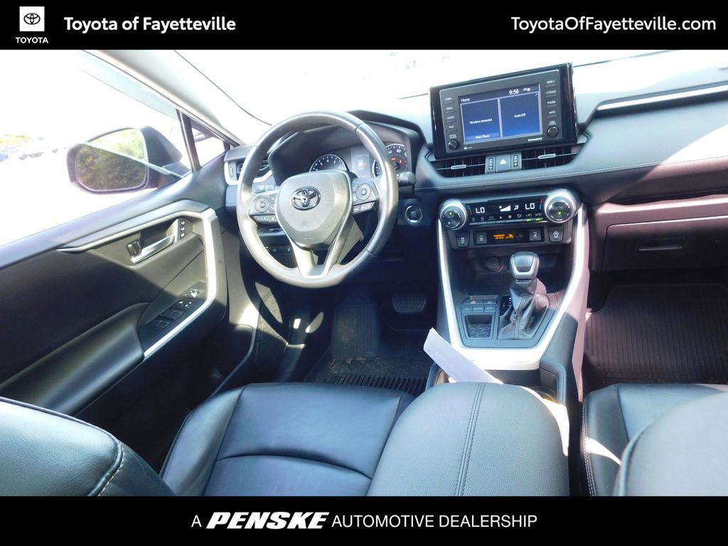 Thumbnail: 2021 Toyota RAV4 - 7