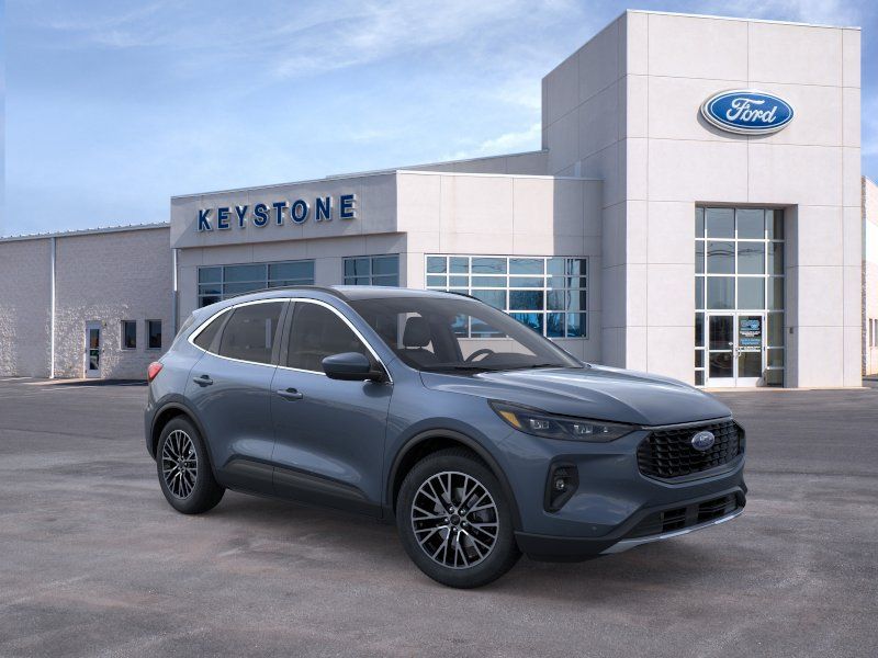 Vapor Blue 2025 Ford Escape Hybrid Plug-in SUV / Crossover Front-Wheel Drive Continuously Variable Transmission