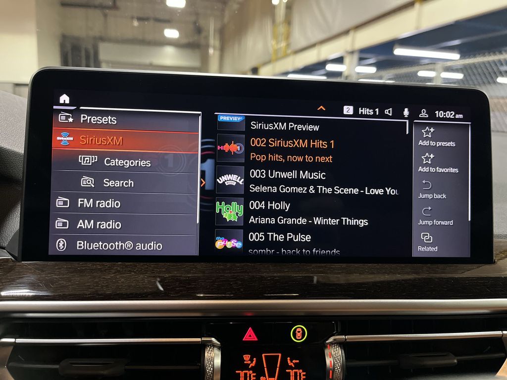 Thumbnail: 2023 BMW X4 - 16