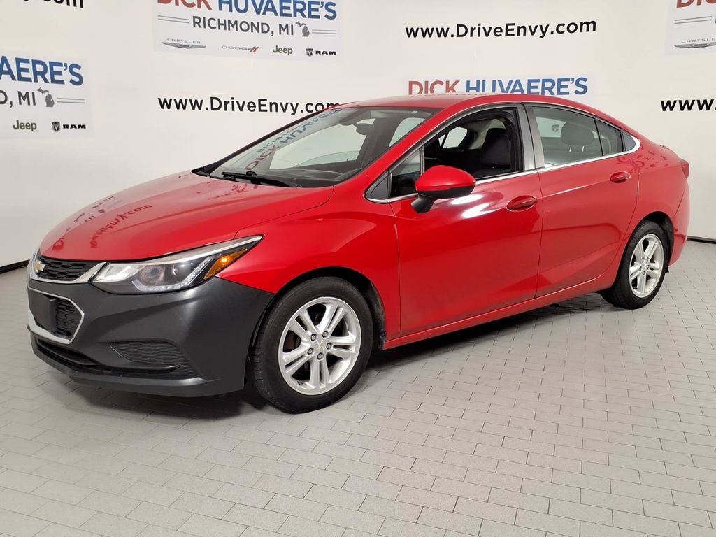 2018 Chevrolet Cruze LT Sedan FWD