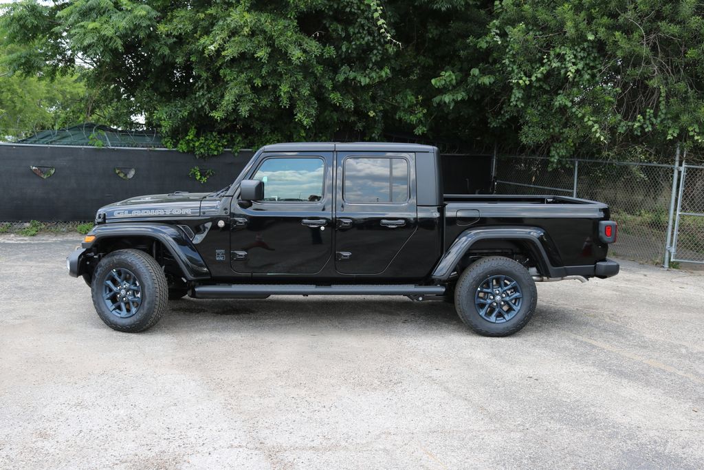 New 2026 Black Jeep 85th Anniversary Edition image 2